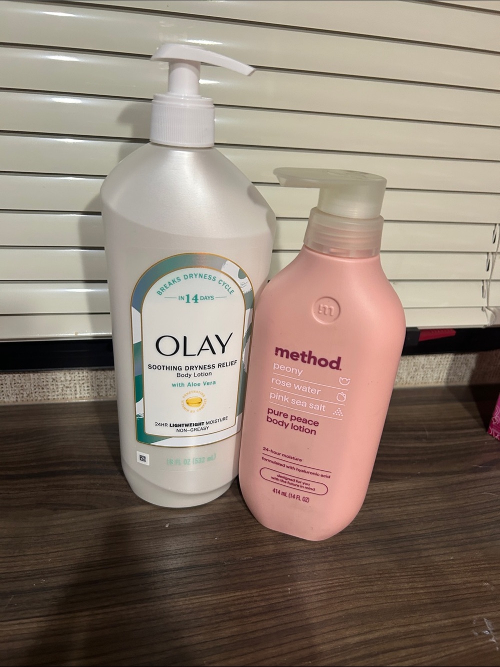 OLAY White and Pink Lotion Duo – Pump-Top Skincare Bottles